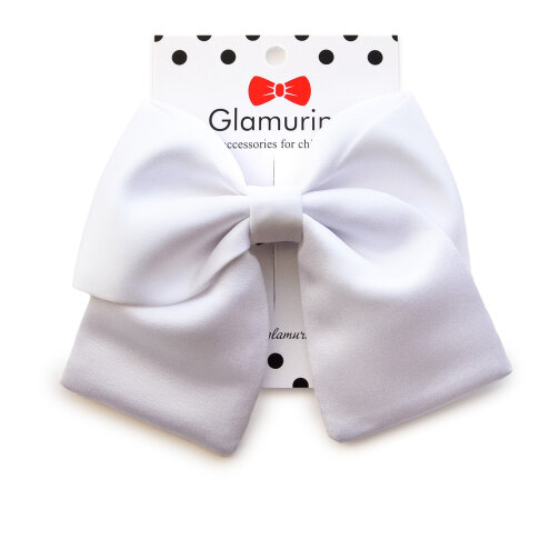 Rita's hair bow white